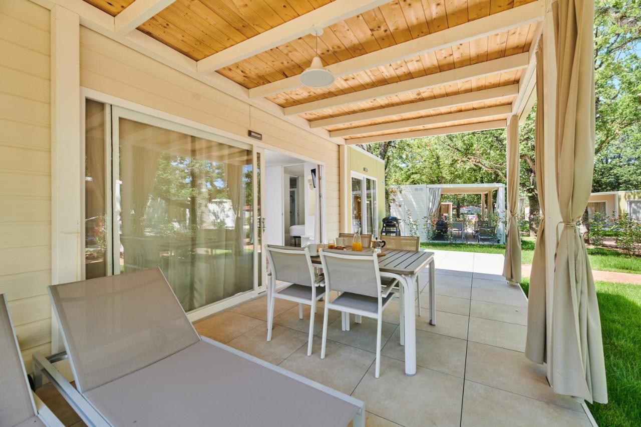 Camping Ulika Mobile Homes - Naturist Červar-Porat エクステリア 写真
